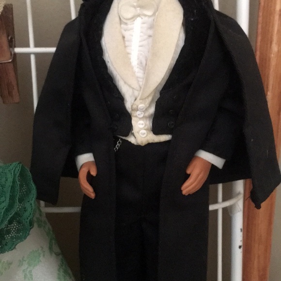 VINTAGE BARBIE & KEN SCARLETT OHARA & RHETT BUTLER. NOT PART OF THE 4 FOR $20 - Picture 6 of 8